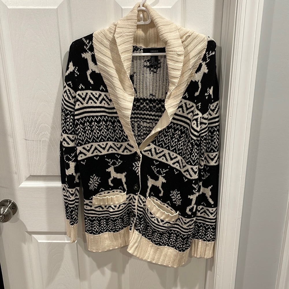 Size M Forever 21 Reindeer Cardigan